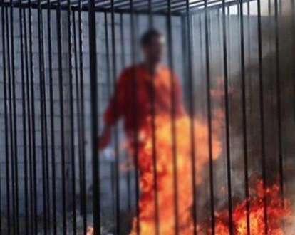İŞİD öz döyüşçülərini diri-diri yandırdı
