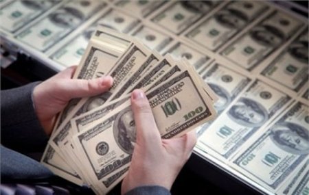 Dollar yenə bahalaşdı –Mərkəzi Bank yeni məzənnəni açıqladı