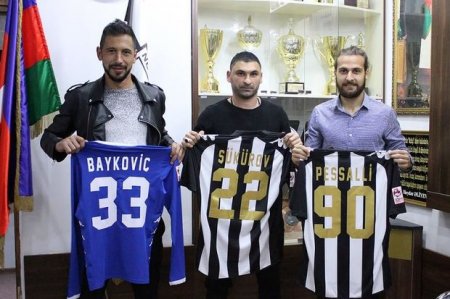 “Neftçi” klubu üç futbolçu transfer edib