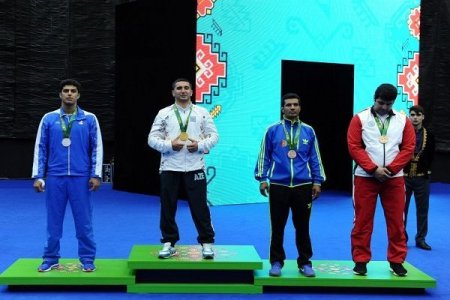 İslamiada: Rüfət Gülalıyev zorxana yarışlarında qızıl medala sahib olub – FOTO