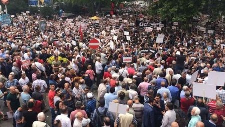 CHP Ankaradan İstanbula yürüşə başlayıb – FOTO