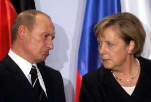 Putin Merkelə uduzdu