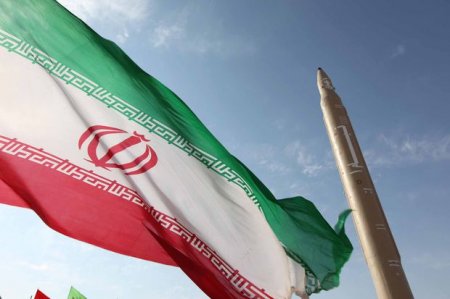 İran 2016-cı il büdcəsində neftin baza qiymətini açıqladı