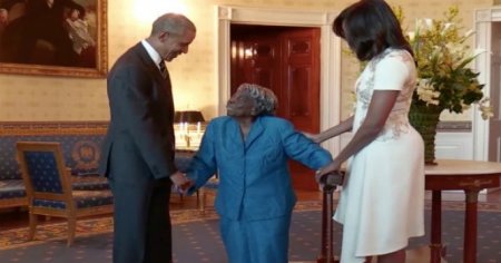 Obama ilə 106 yaşlı qadının “rəqs parti”si - VİDEO