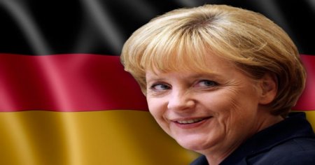 Angela Merkel: "Almaniya qaçqınlara görə kredit almayacaq"