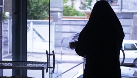 İranda ilk dəfə qadınlar çörək sexi işlədəcək