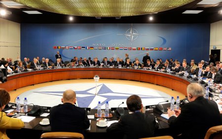 NATO Azərbaycanın ərazi bütövlüyünü dəstəkləyən sənəd qəbul edib