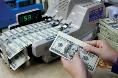 Banklarda dollar satışına məhdudiyyət – CƏDVƏL