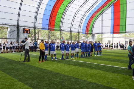 Nərimanov rayonunda yeni inşa olunmuş mini futbol stadionun açılışı keçirilib.