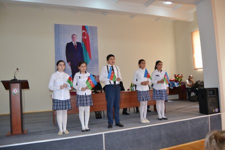 Bərdə rayonunda 5 oktyabr -Beynəlxalq Müəllim Gününə həsr edilmiş tədbir keçirilmişdir.