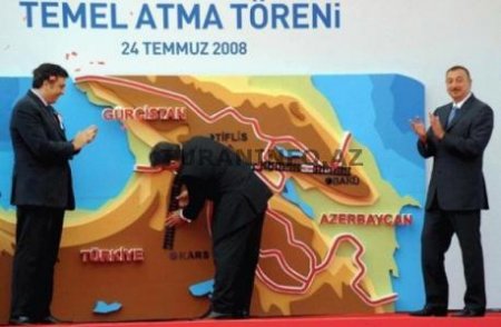 Ermənistan Bakı-Tiflis-Qars layihəsinə qoşulmaq üçün danışıqlar aparır...