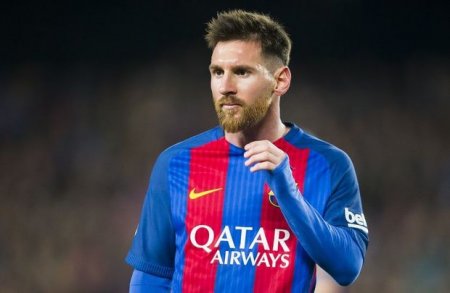 Messi uşaqlıqdan oynamaq istədiyi klubu açıqladı