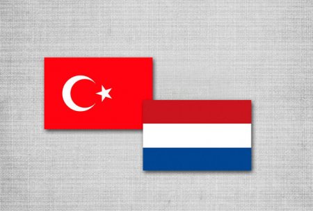Hollandiya Türkiyə ilə diplomatik əlaqələri kəsdi