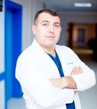 Harvard Medical Schoolda təhsil alan ilk Azərbaycanlı-Bəxtiyar Qəhrəmanov