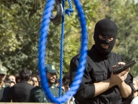 İranda terror törədən İŞİD yaraqlıları edam edildi