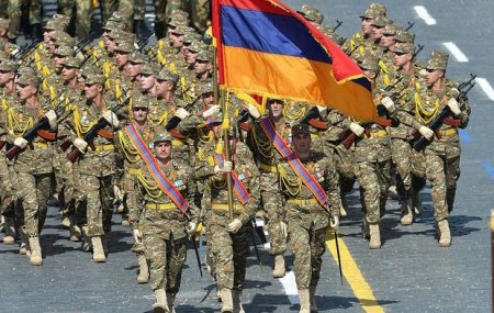 Rusiya Ermənistana 200 milyon dollarlıq silah verib