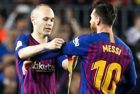 Messi “Barselona”nın kapitanı oldu