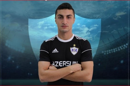 “Qarabağ” klubu Araz Abdullayevi transfer edib